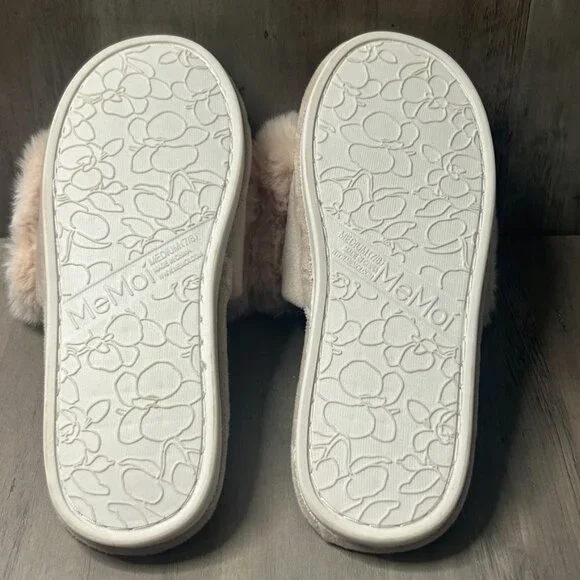 MeMoi Luxe Pom Pom Memory Foam Plush Slippers Medium Sizes 7-8 Soft Pink/Peach - Picture 8 of 8